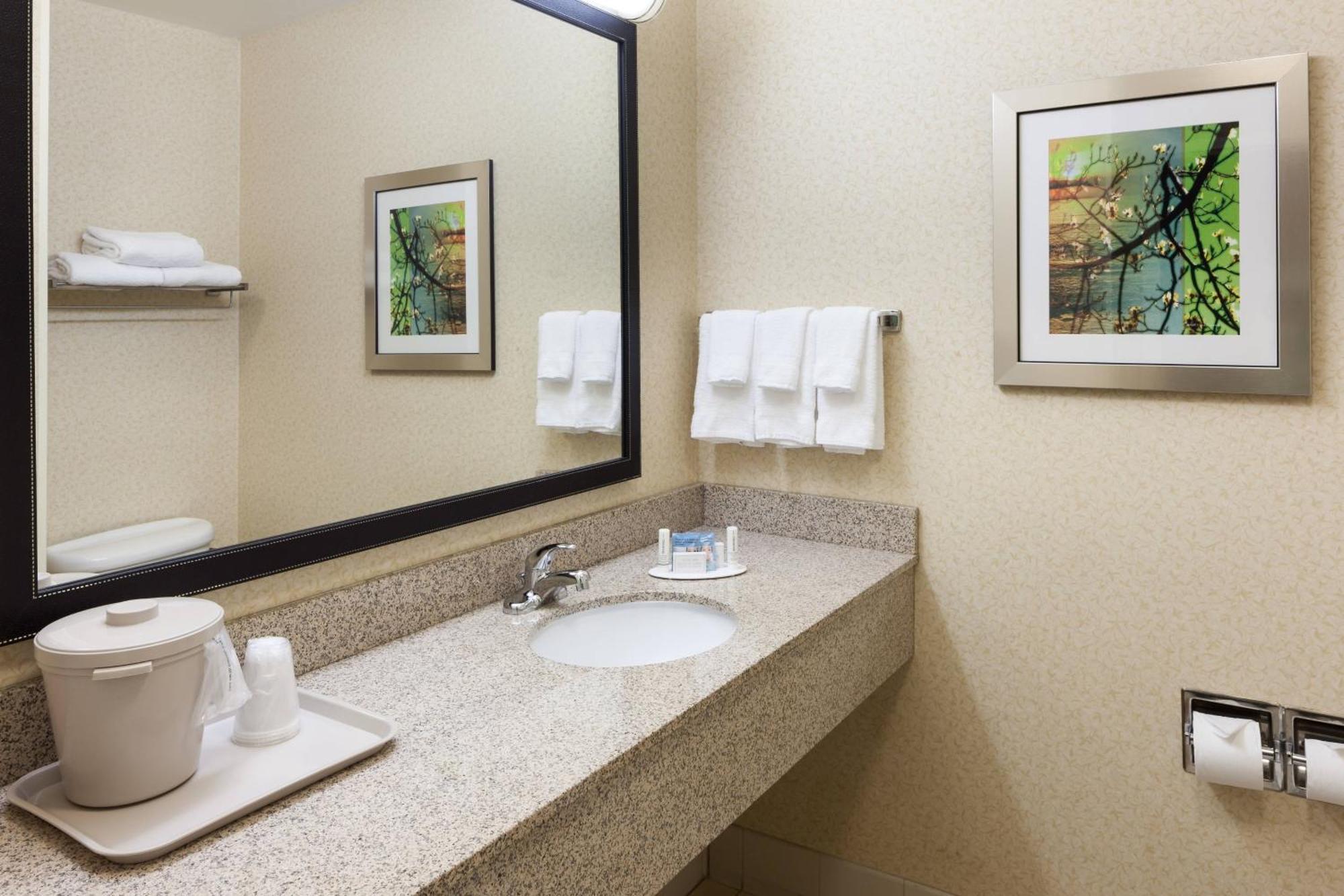 Hotel Fairfield By Marriott Ruston Esterno foto